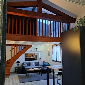 https://apt-flat.hotels-rhonealpes.com